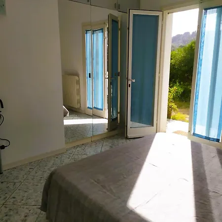 Casa Corbezzolo B&B 프로키오