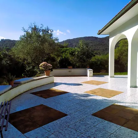 Bed & Breakfast Casa Corbezzolo 3*