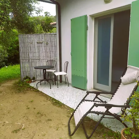 ベッド・アンド・ブレックファスト Casa Corbezzolo プロッキオ